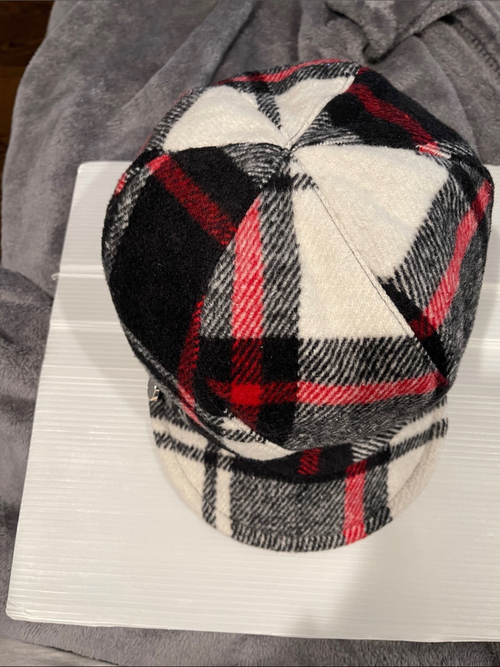 Plaid Newsboy Cap - Black White Red